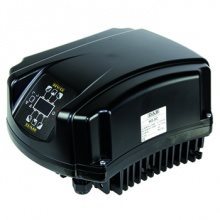 MCE 30C_0668_NewLogo